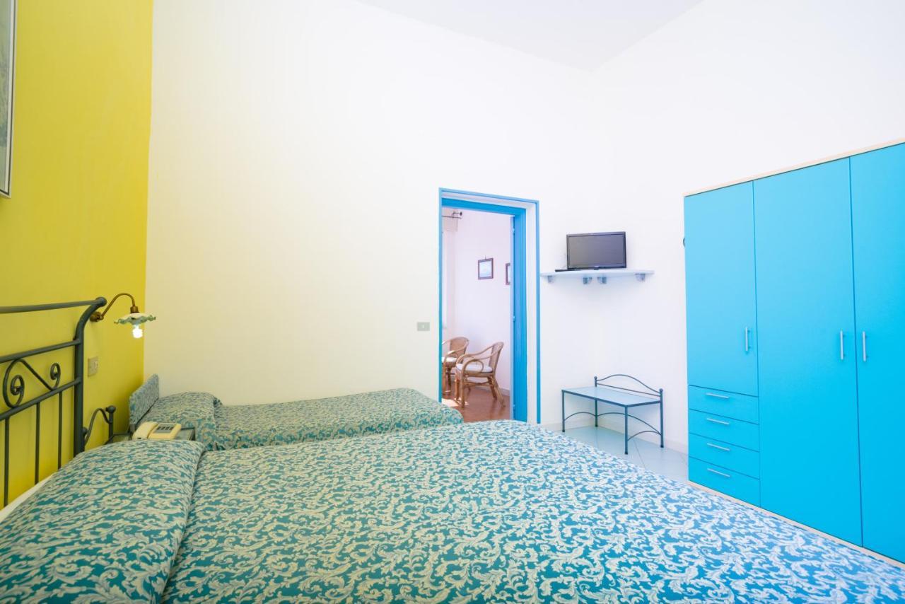 Hotel Celeste Procida Zewnętrze zdjęcie
