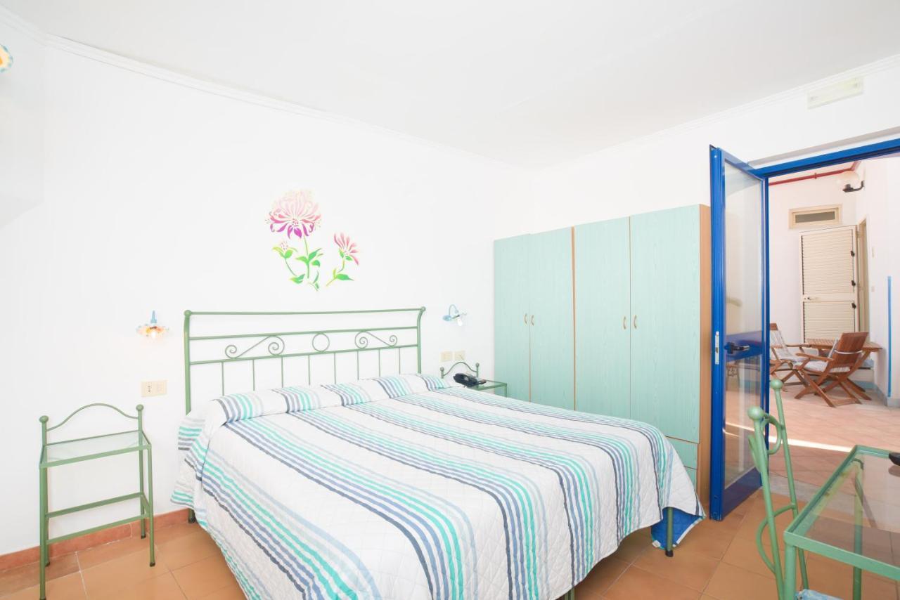 Hotel Celeste Procida Zewnętrze zdjęcie