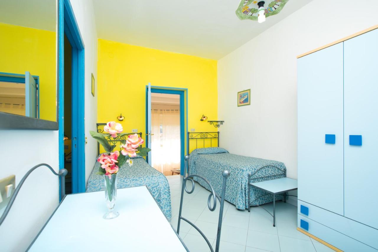 Hotel Celeste Procida Zewnętrze zdjęcie