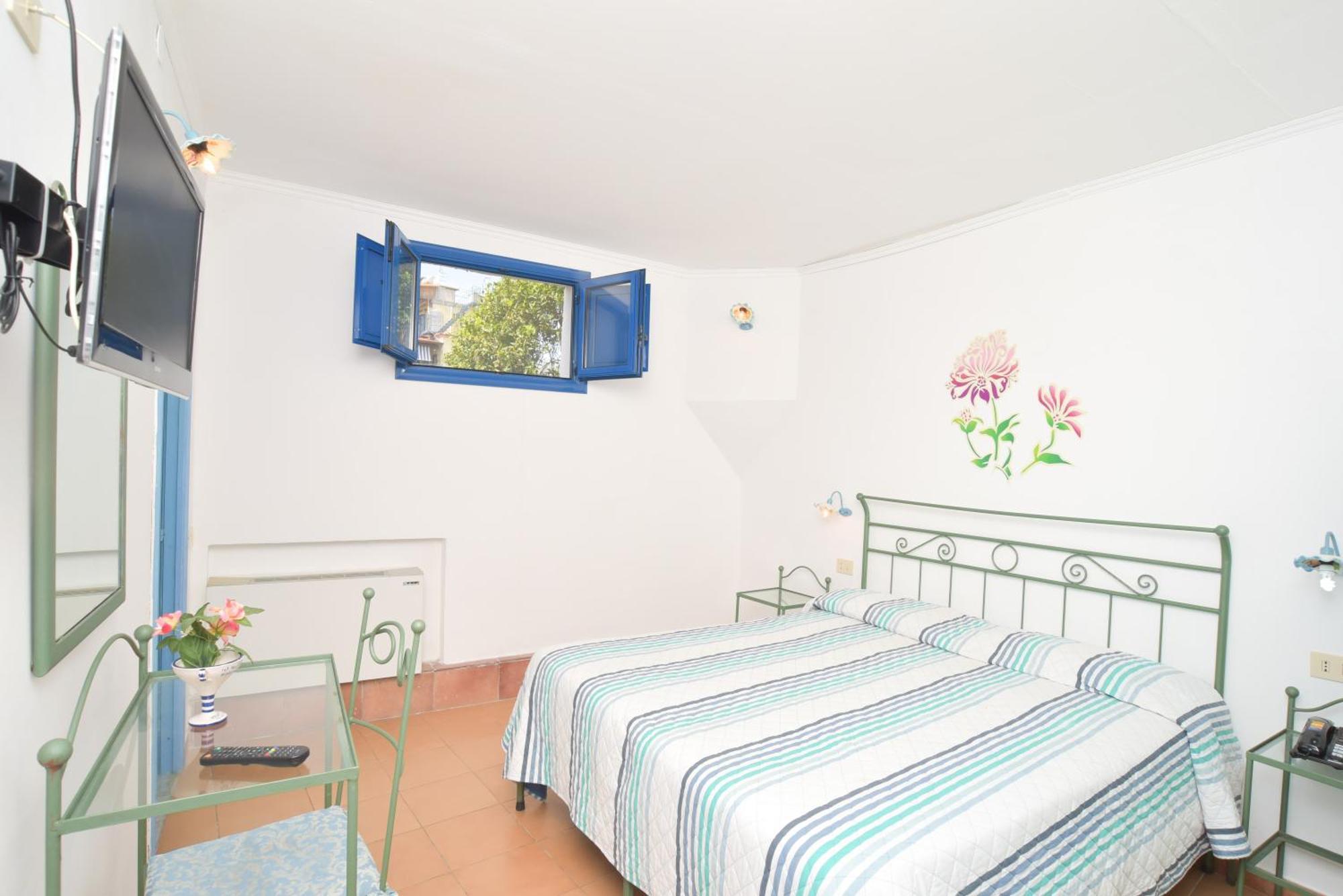 Hotel Celeste Procida Zewnętrze zdjęcie