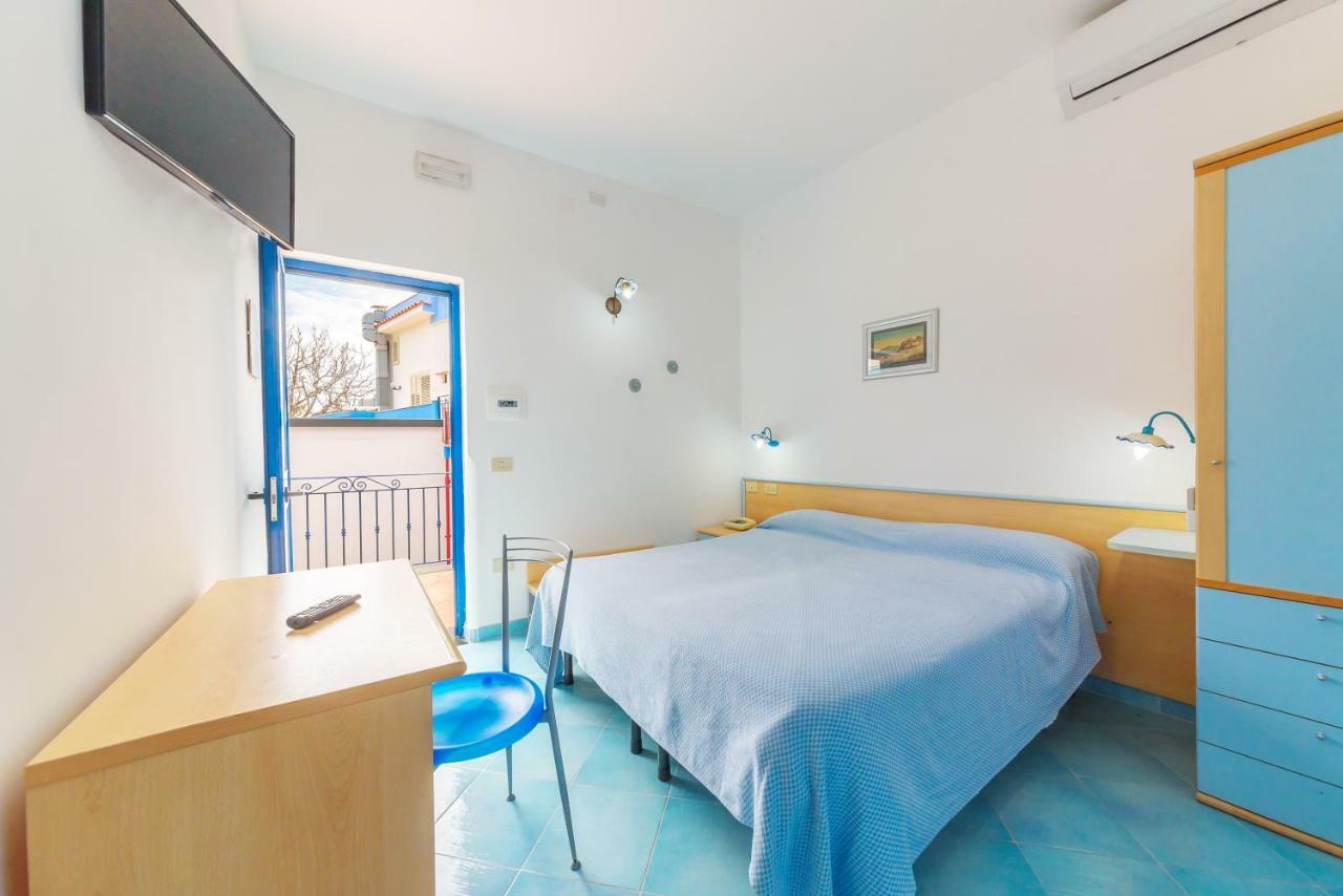 Hotel Celeste Procida Zewnętrze zdjęcie