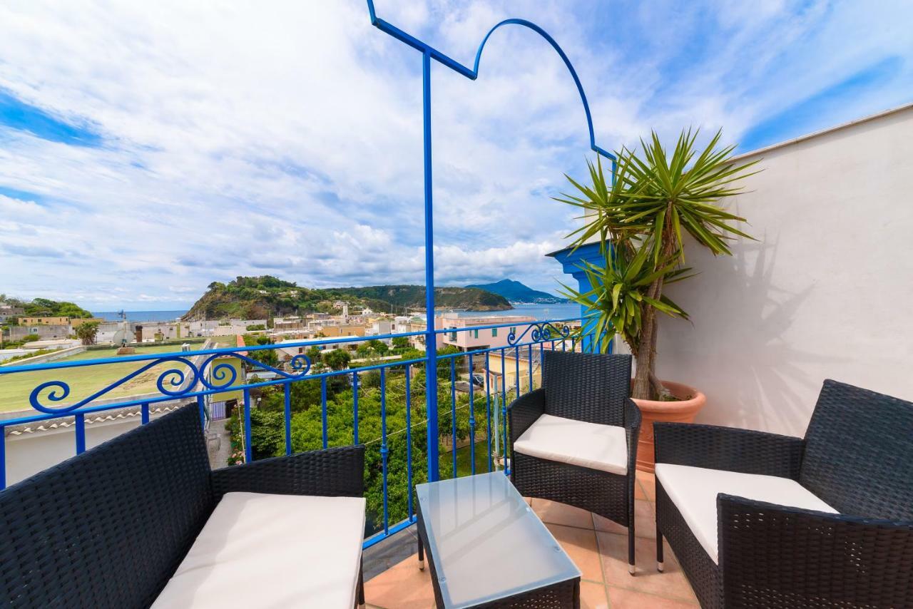 Hotel Celeste Procida Zewnętrze zdjęcie